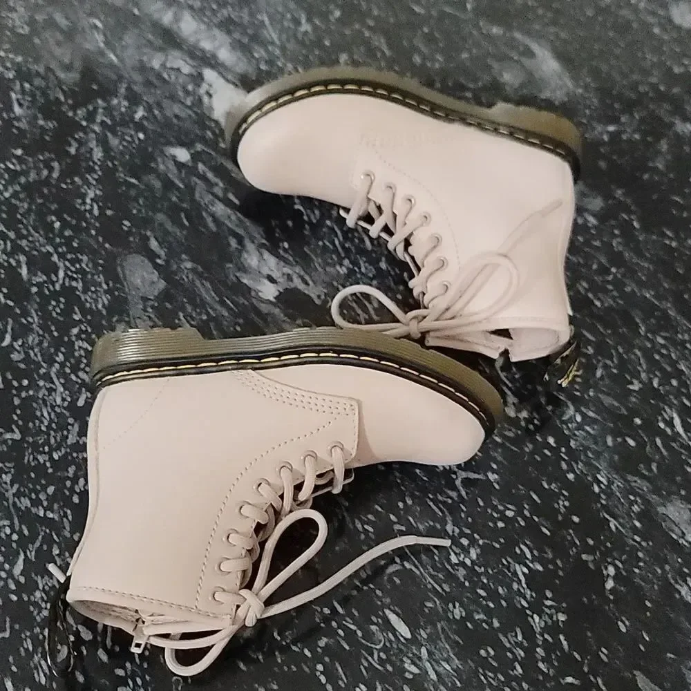 BRAND NEW DR. MARTENS LEATHER KIDS BOOT